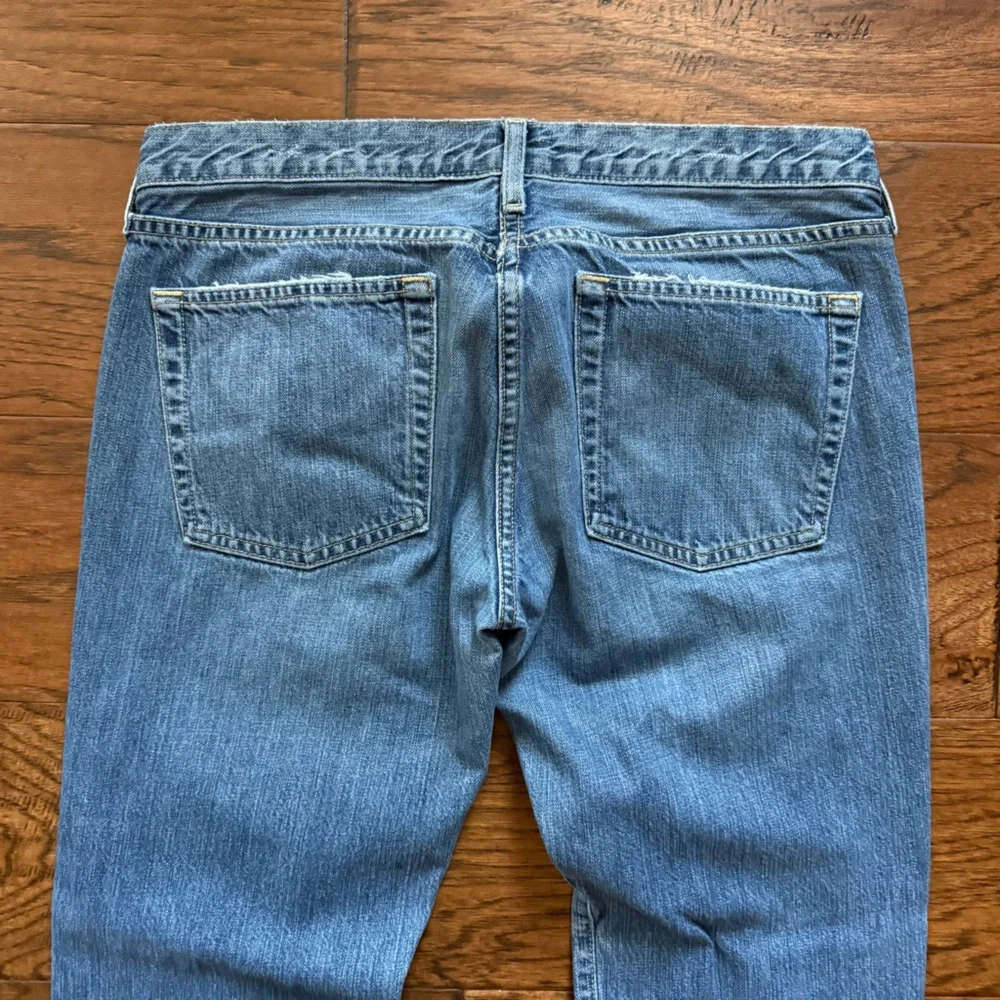 J Crew Vintage Rigid Denim Straight Leg Jeans Red Stitch Cuff Faded Indigo 31x27